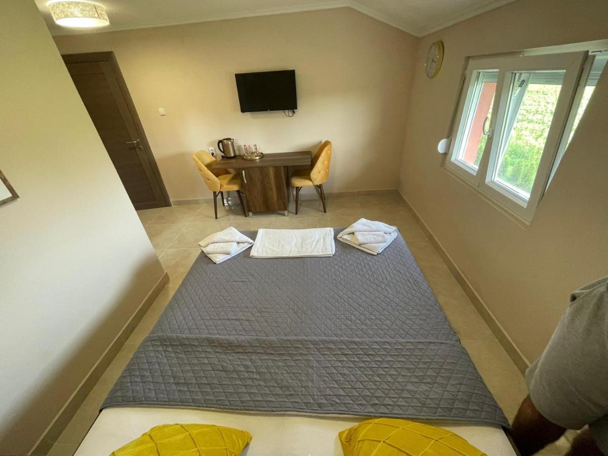 Vila Boska Palic Bagian luar foto