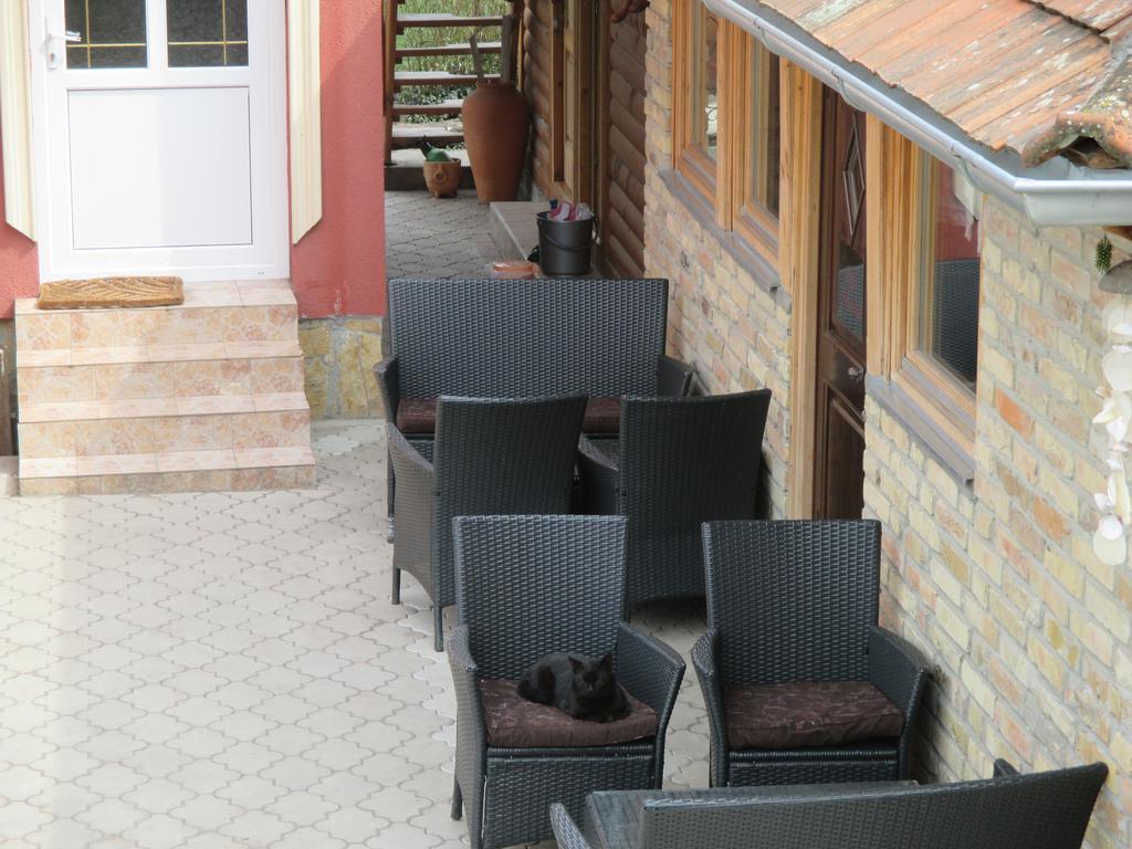 Vila Boska Palic Bagian luar foto